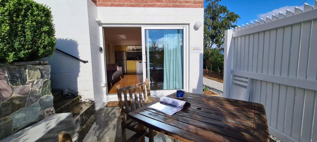 Kowhai Apartment - Private Opposite Golf Course Central Wanaka Exterior photo