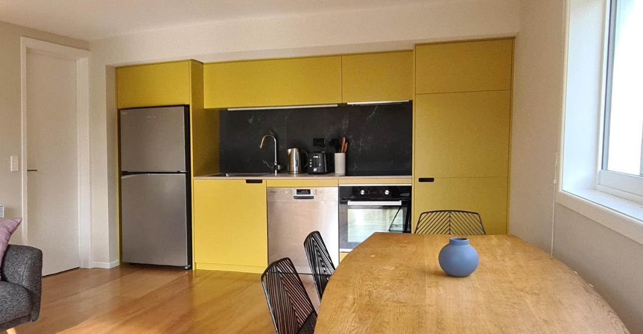 Kowhai Apartment - Private Opposite Golf Course Central Wanaka Exterior photo